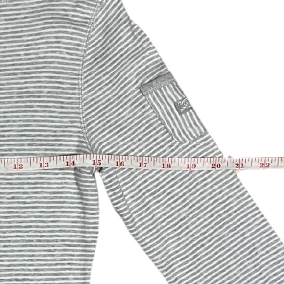 Lauren Ralph Lauren Gray Striped Nautical Button Shoulder Top 3/4 Sleeve Size M - Picture 5 of 12